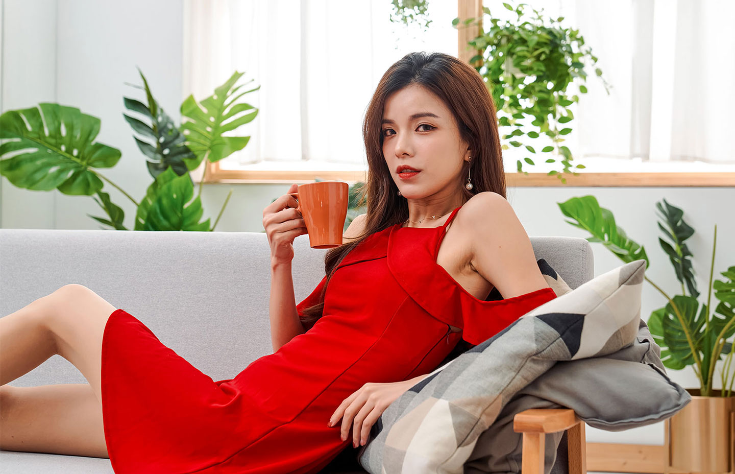 有了 HoHo好服務平台的完整服務,忙碌的現代人都能享受優質的居家清潔與收納體驗,不用自己親自動手的感覺…真的挺悠哉的呢!