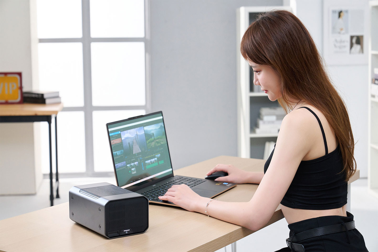 G-RAID PROJECT 2 可以透過 RAID 0 架構大幅提升存取效率，搭配 Thunderbolt 3 規格更讓讀寫速度更穩定，非常適合影音剪輯類型的創作者。